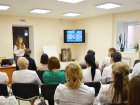 Стоматологи Западно-Сибирского медицинского центра ФМБА России начали работать с новым современным пломбировочным материалом –  специалист из г. Пермь провел обучающий мастер-класс
