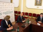 Состоялось подписание соглашения о двухстороннем сотрудничестве между Омским государственным медицинским университетом и Окружным медицинским центром ФМБА России по Сибирскому федеральному округу.