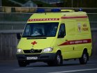 Работники скорой помощи принимают поздравления с профессиональным праздником 